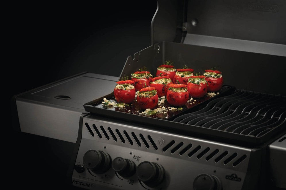 https://bbqhack.com/cdn/shop/files/56426-Web-Gallery-04-56426-High-gloss-griddle-InUse-Tomatos_1024x.jpg?v=1684907920