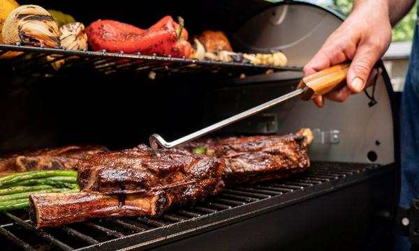 Traeger Pig Tail BBQ Flipper Hooked on the Steak