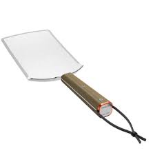 Traeger Large Cut BBQ Spatula Vertical View