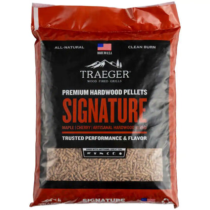 Traeger Signature Blend Wood Pellets