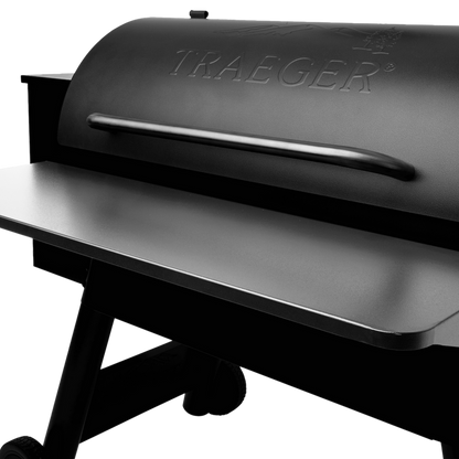 Traeger Folding Front Shelf- Pro 34 Close Up 