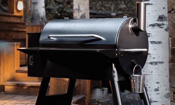 Traeger Folding Front Shelf- Pro 34 Lifestyle Placed Outside